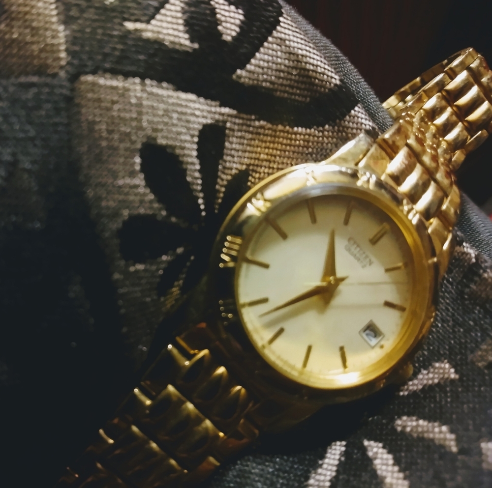 Citizen Quartz Gold Tone Watch